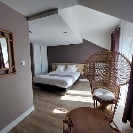 Logis Auberge Des Voyageurs Vandieres  Bagian luar foto